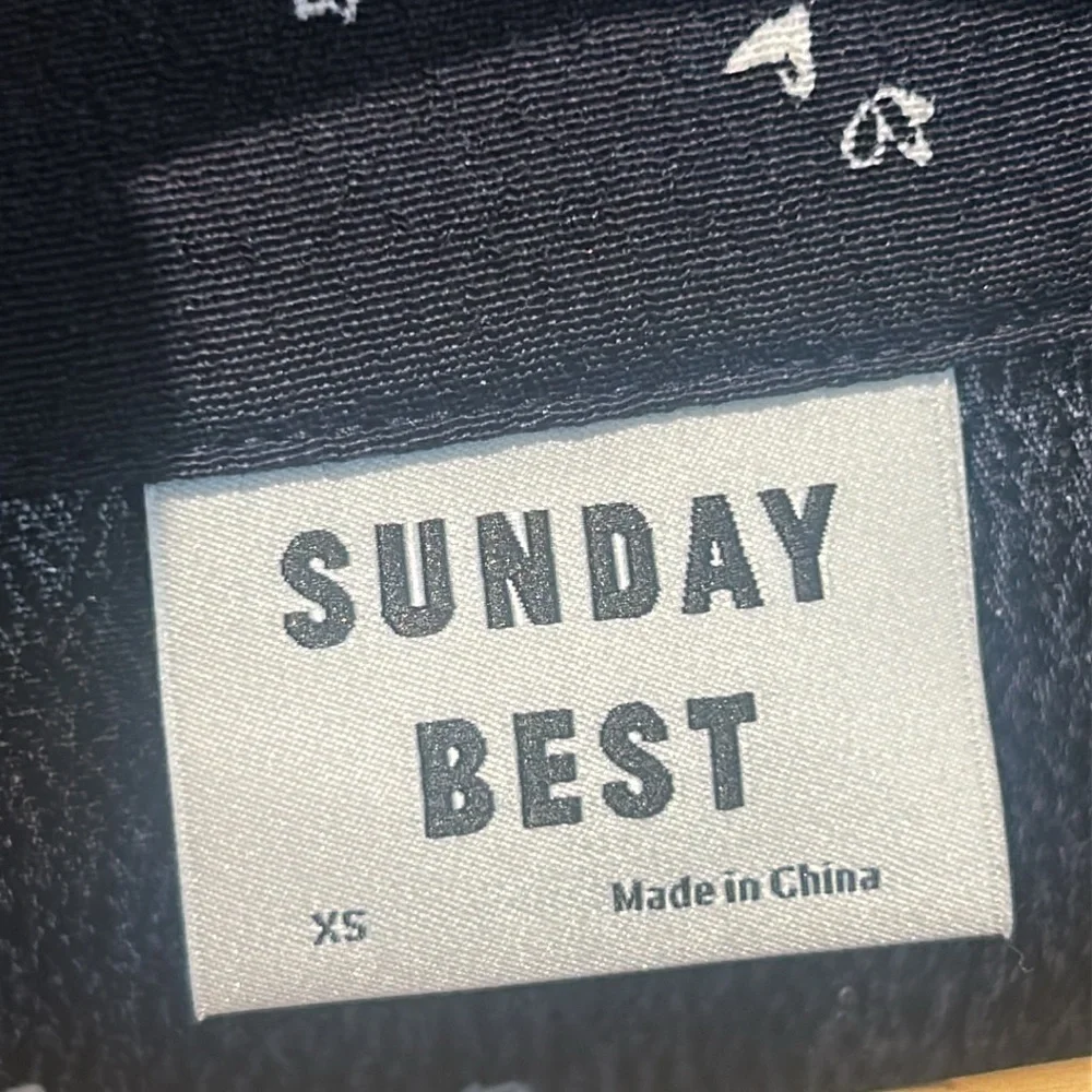 Sunday Best Navy Blue Heart Print Short Sleeves Cropped Top - Picture 6 of 16
